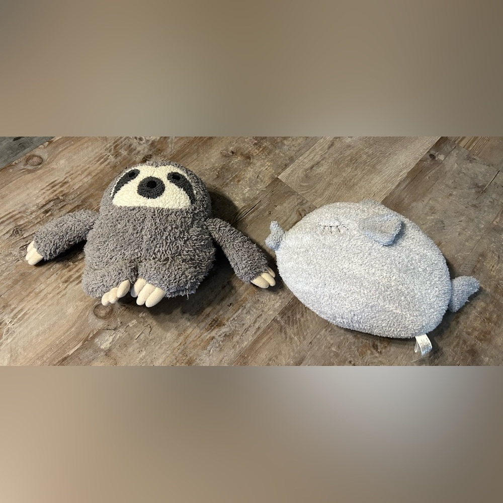 Lot of 2 barefoot dreams stuffed animals   Sloth and fish